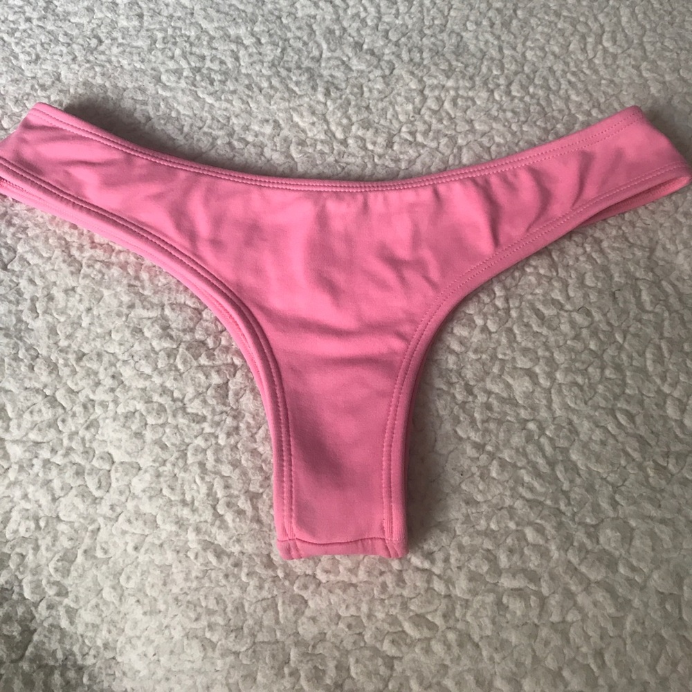 Midori Brayden bottoms