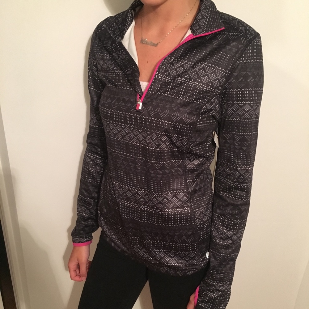 Patterned athletic sweatshirt