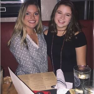 Meet your Posher, Julia