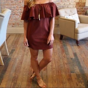 ☀️ Off the Shoulder Dress ☀️
