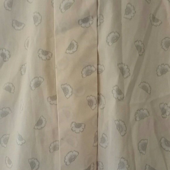 Vintage flower print blouse - Picture 3 of 3