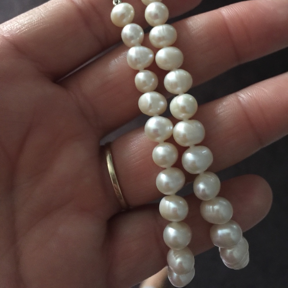 Authentic pearls - Picture 2 of 2