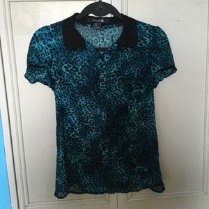 ✨PRICE DROP✨ F21 Top