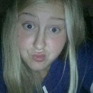 Meet your Posher, Hailey