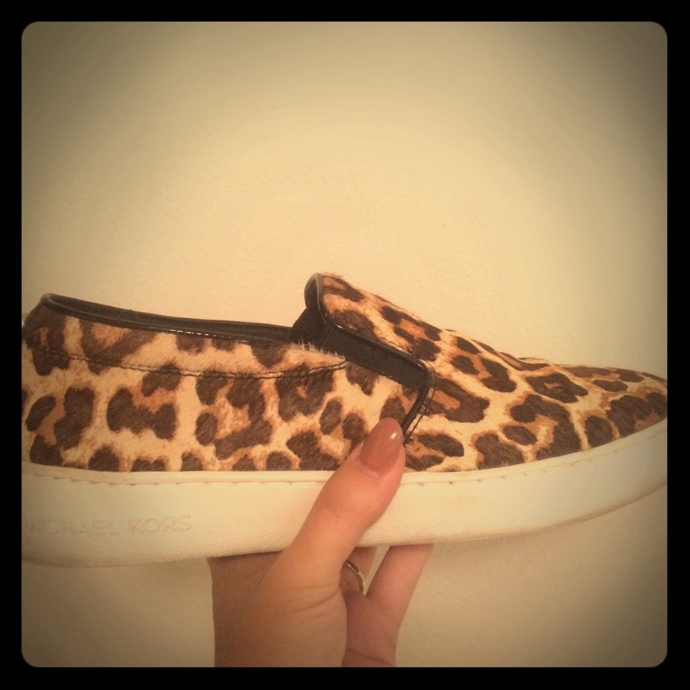 Michael Kors real fur flats!