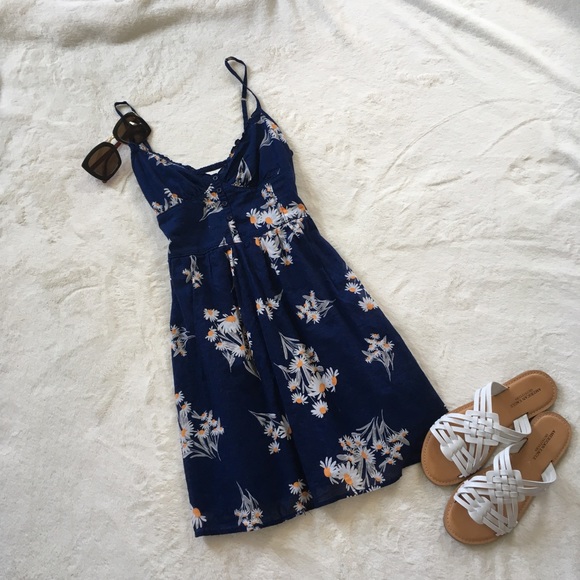 Navy Floral Dress - Picture 1 of 5