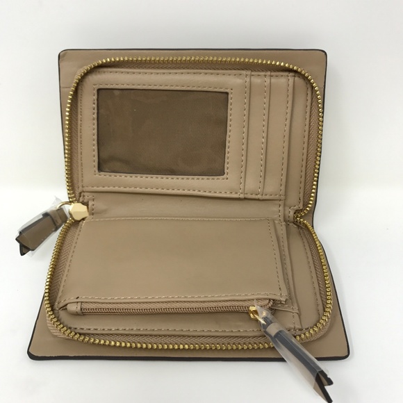 Emma & Sophia Saddle Genuine Leather Crossbody - Picture 4 of 4