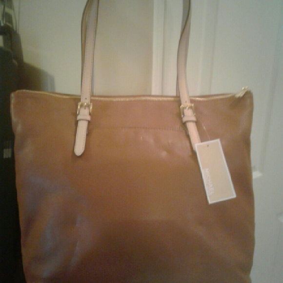 Michael Kors jet set - Picture 2 of 2