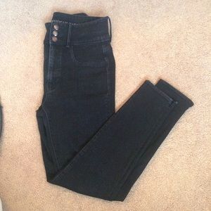 American Eagle Black Super Hi- Rise Jegging Size 6