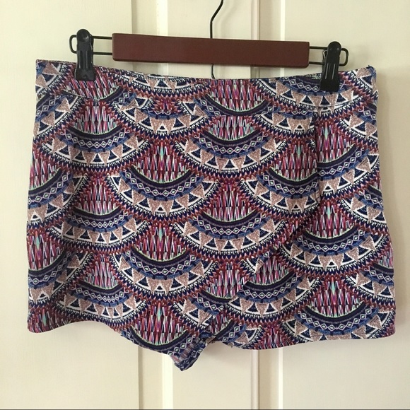 Patterned skort - Picture 5 of 6