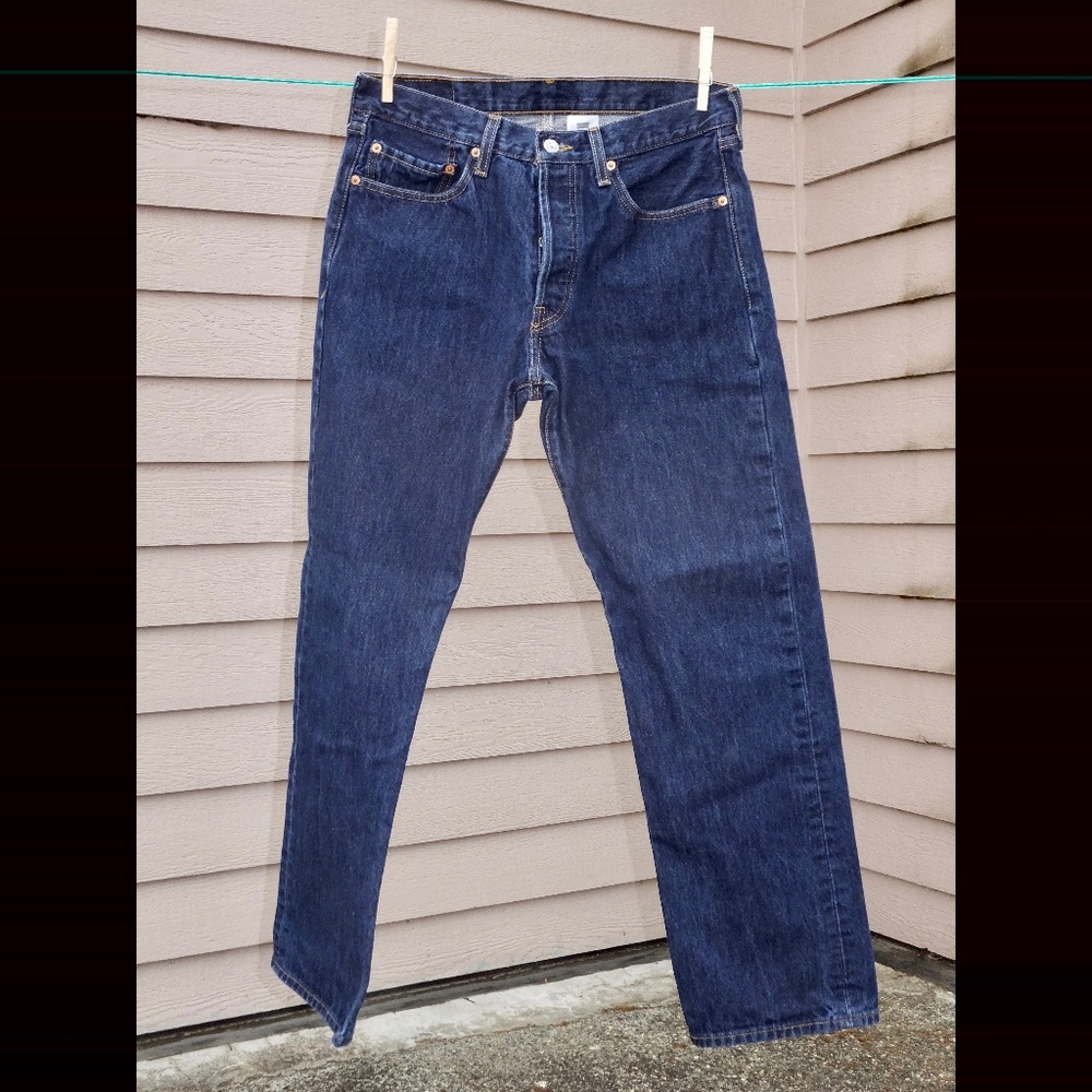 Levi's 501 button fly jeans