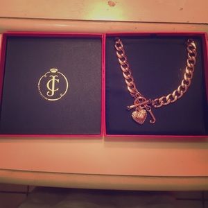 Rose gold juicy couture necklace , choker type
