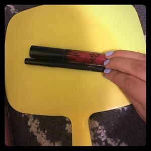 Kylie gloss and pencil in Kristen