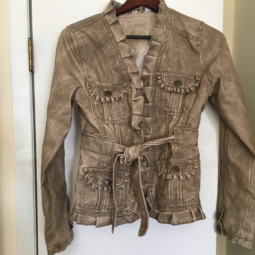 The perfect go to jacket Dollhouse