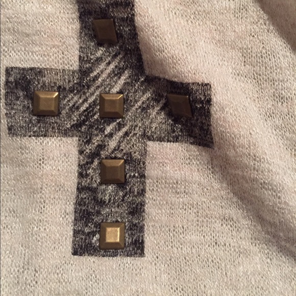 Cross tank top - Picture 5 of 5