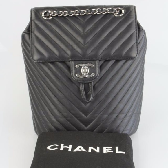 SOLDAuth RARE Chanel Urban Spirit Chevron Backpack - Picture 2 of 8