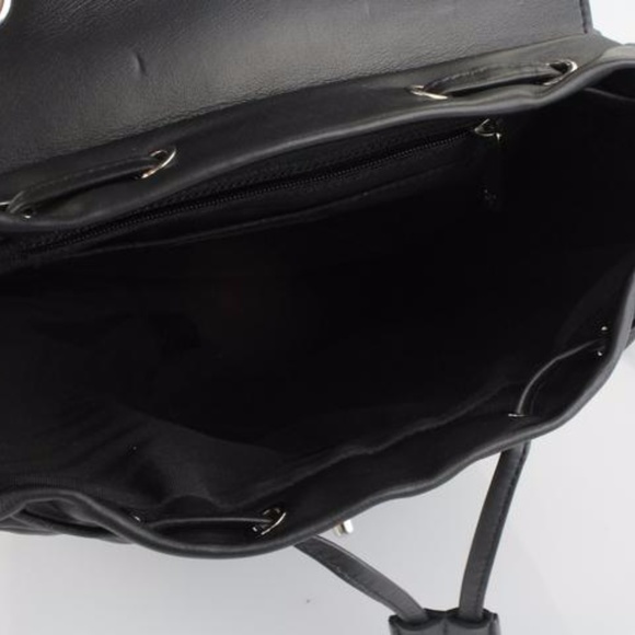 SOLDAuth RARE Chanel Urban Spirit Chevron Backpack - Picture 3 of 8