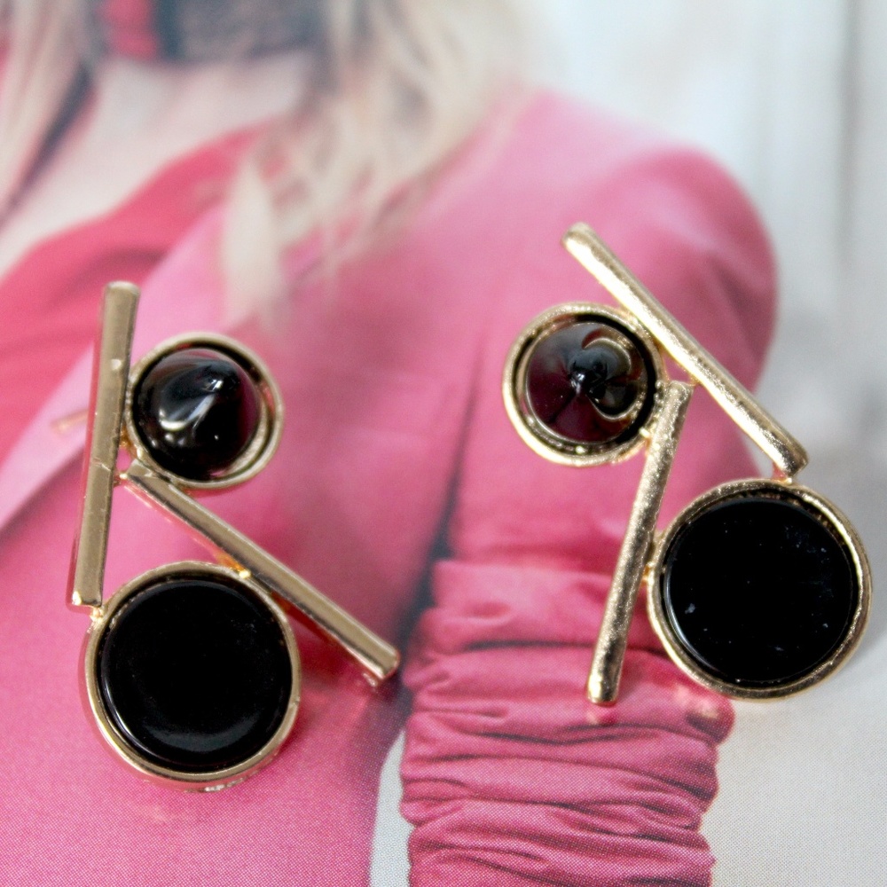 "Vivienne" Statement Earrings | Black