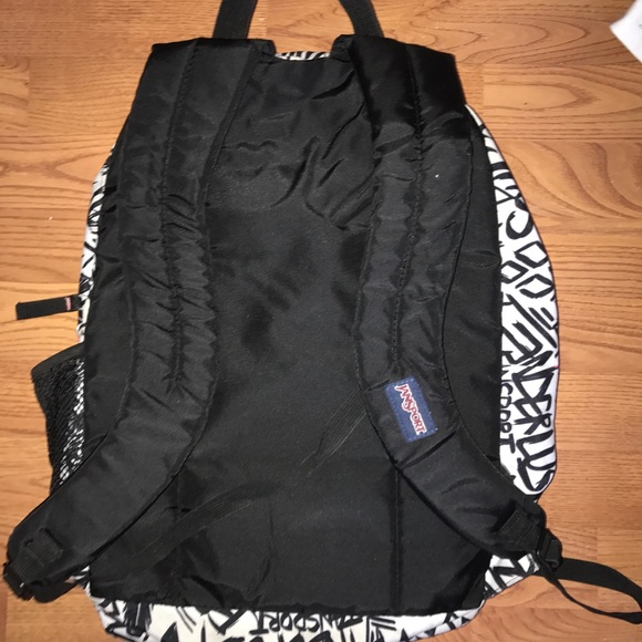 Jansport Bookbag - Picture 2 of 2