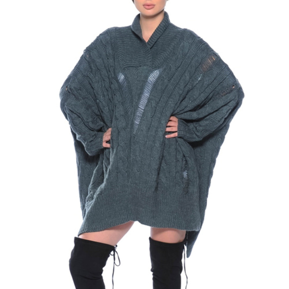 Sassy Boutique Sweaters - 💋LAST 1💋COMFY OVERSIZED SWEATER PONCHO