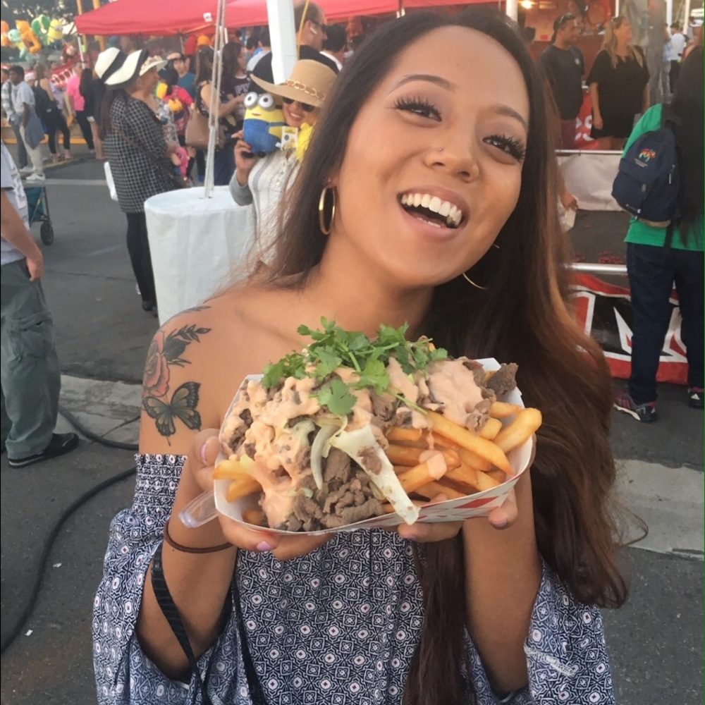 Meet your Posher, Angelica