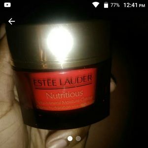 Estee lauder nutritious moisturizer