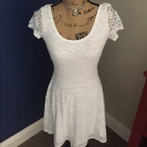 Abercrombie and Fitch women's Lace Dress