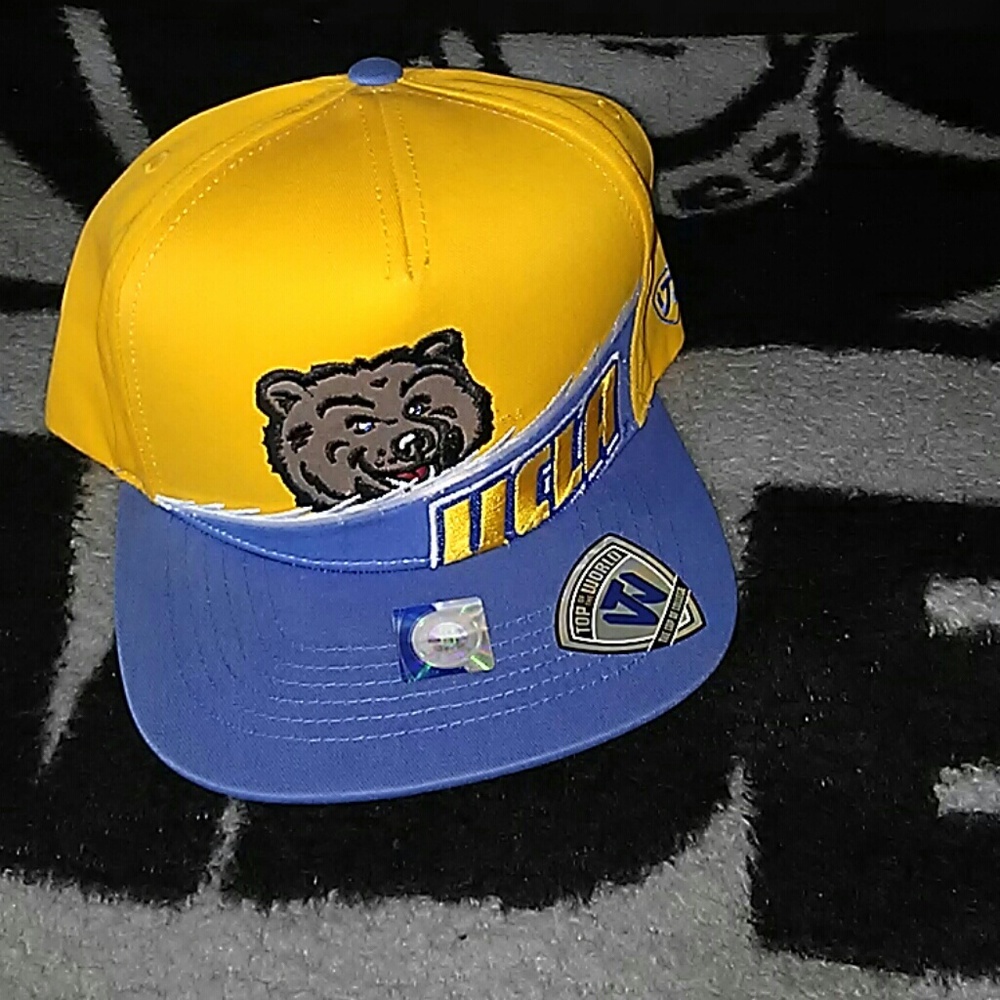 UCLA snapback hat