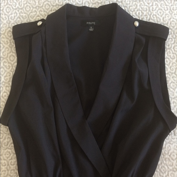 Black Slim Collared Tie Waist Dress - Picture 4 of 4