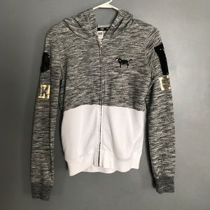 Super cute PINK color blocked full-zip hoodie🎀😊