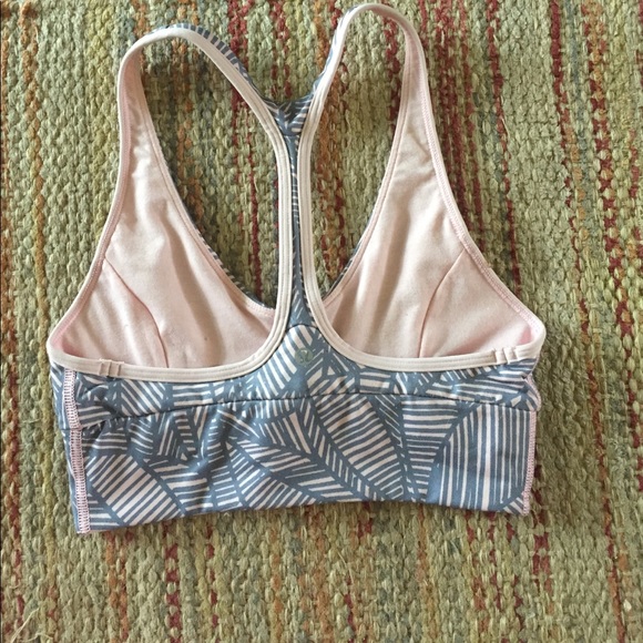 lulu lemon sports bra - Picture 2 of 2