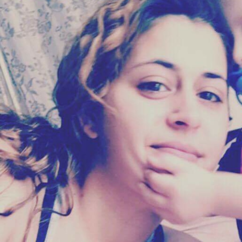 Meet your Posher, Dorina