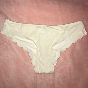 PINK scalloped bikini bottom