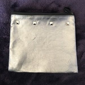 IPSY Portable Makeup Bag