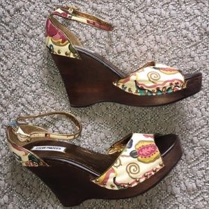 Steve Madden Wedges