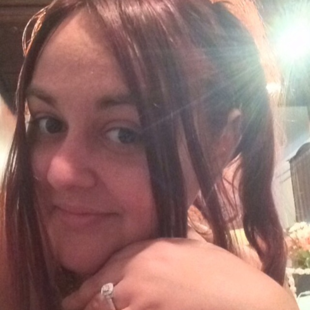 Meet your Posher, Caitlin