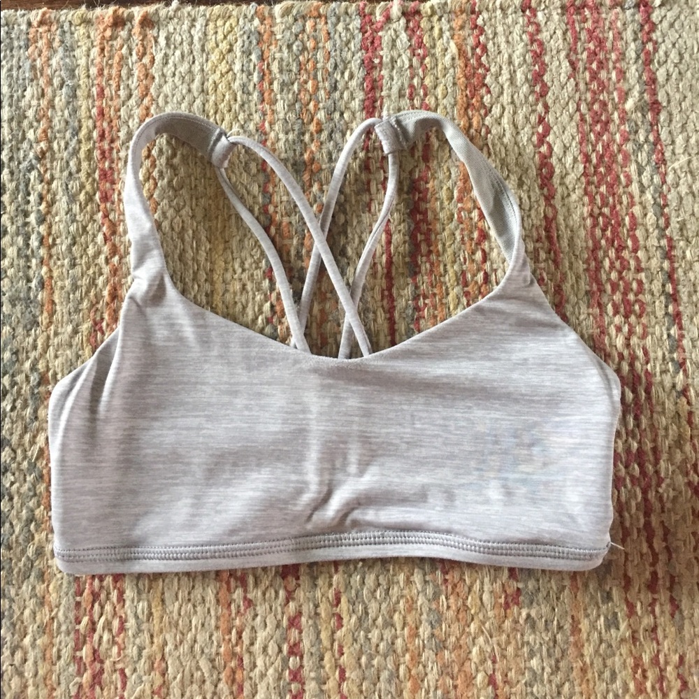 lululemon sports bra