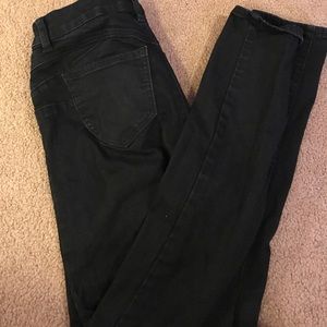 Black Push-Up Legging Jeans