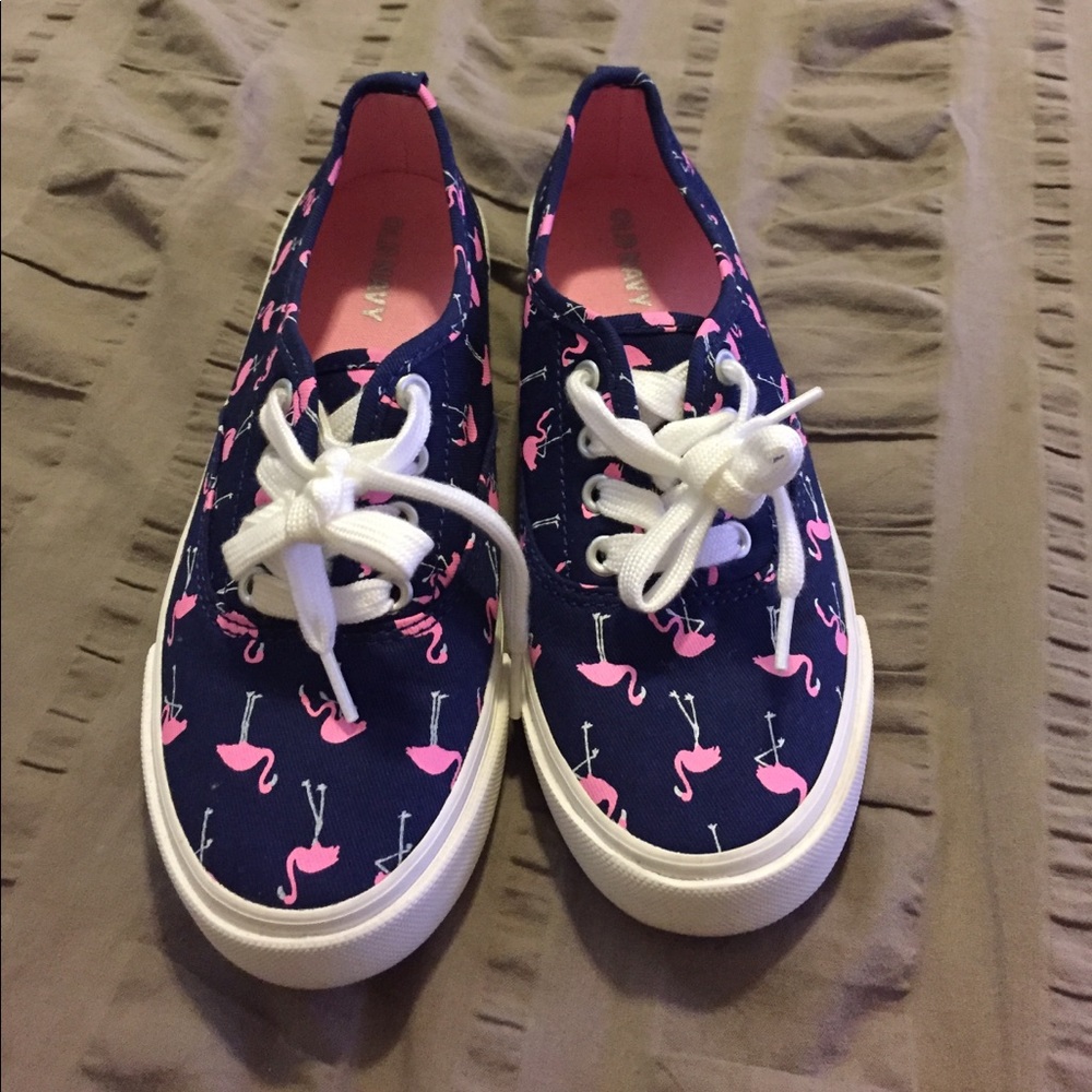 Old navy little girl shoes