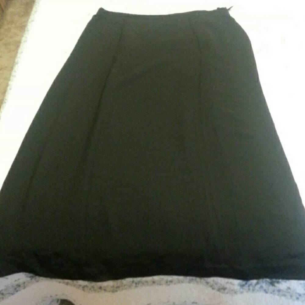 Preston & York skirt