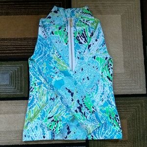 Blue, Green, and White Popover