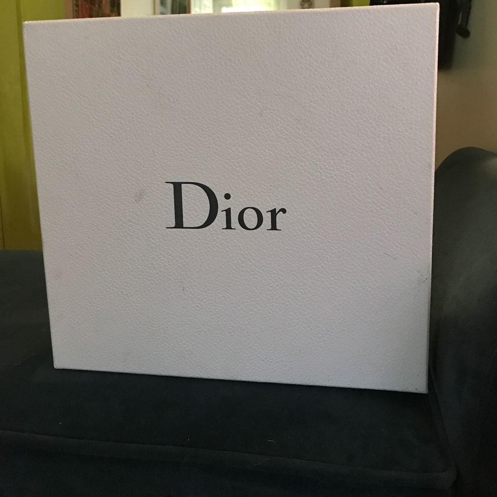Box with Dior bow..