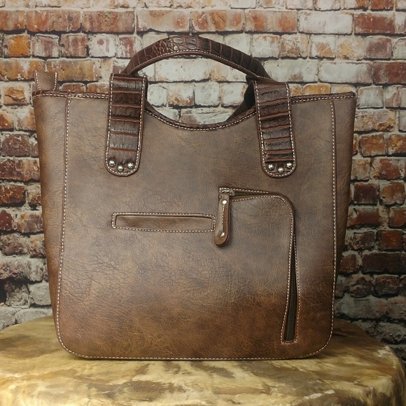 LAST ONE!! Concealed Carry Fringe Brown Purse - Picture 2 of 3