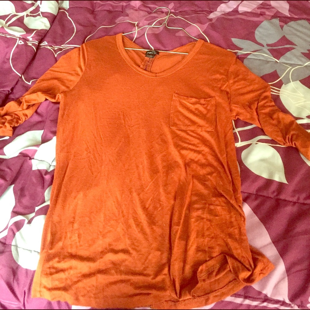 mid sleeve shirt,perfect for the fall!