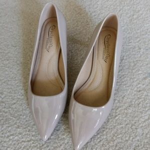Beige pumps