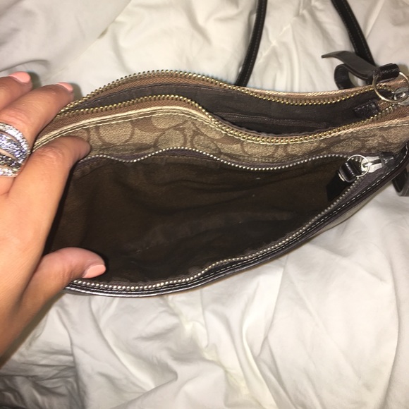 Coach Cross Body/Messenger Canvas, Medium - Picture 2 of 7