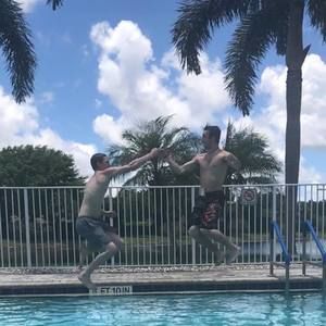 Meet your Posher, Joe