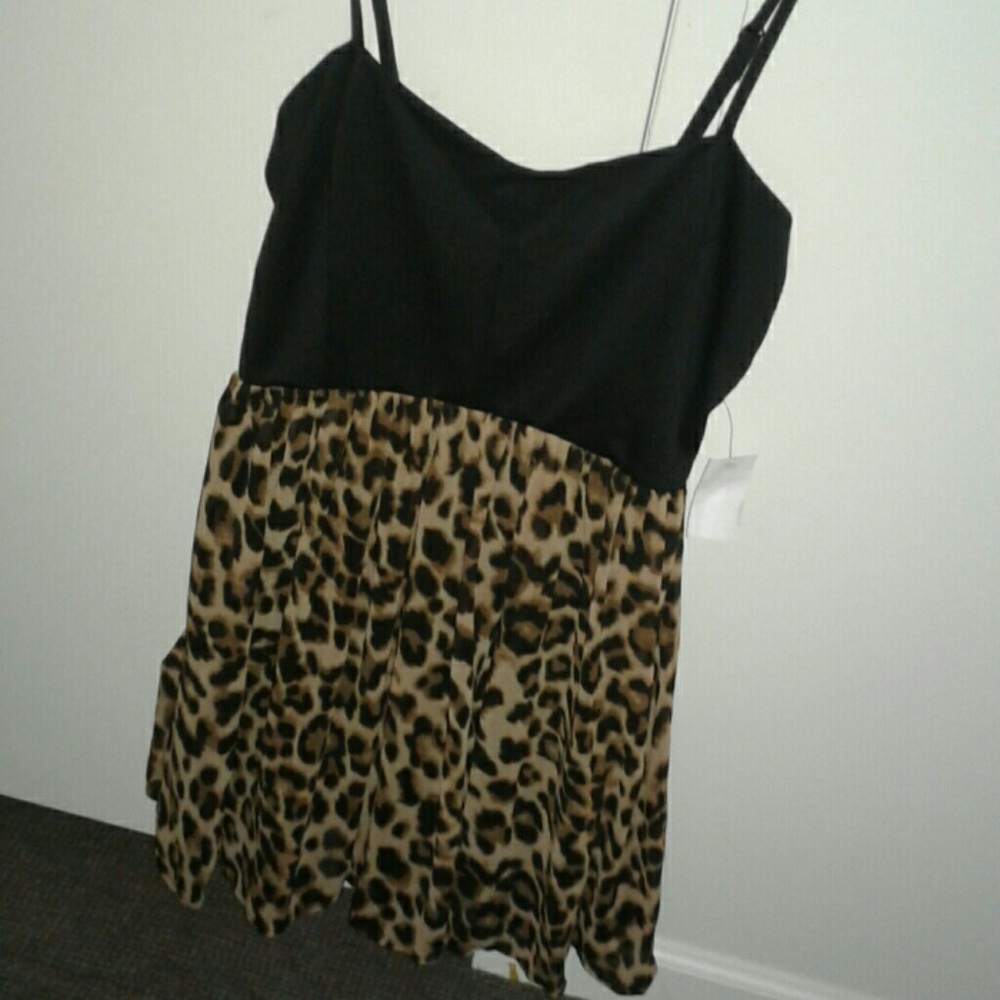 Leopard print strapy dress