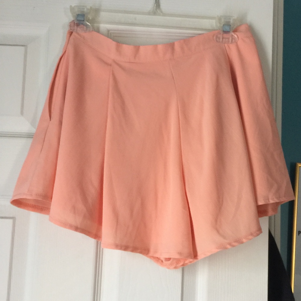 Shorts - Picture 2 of 2