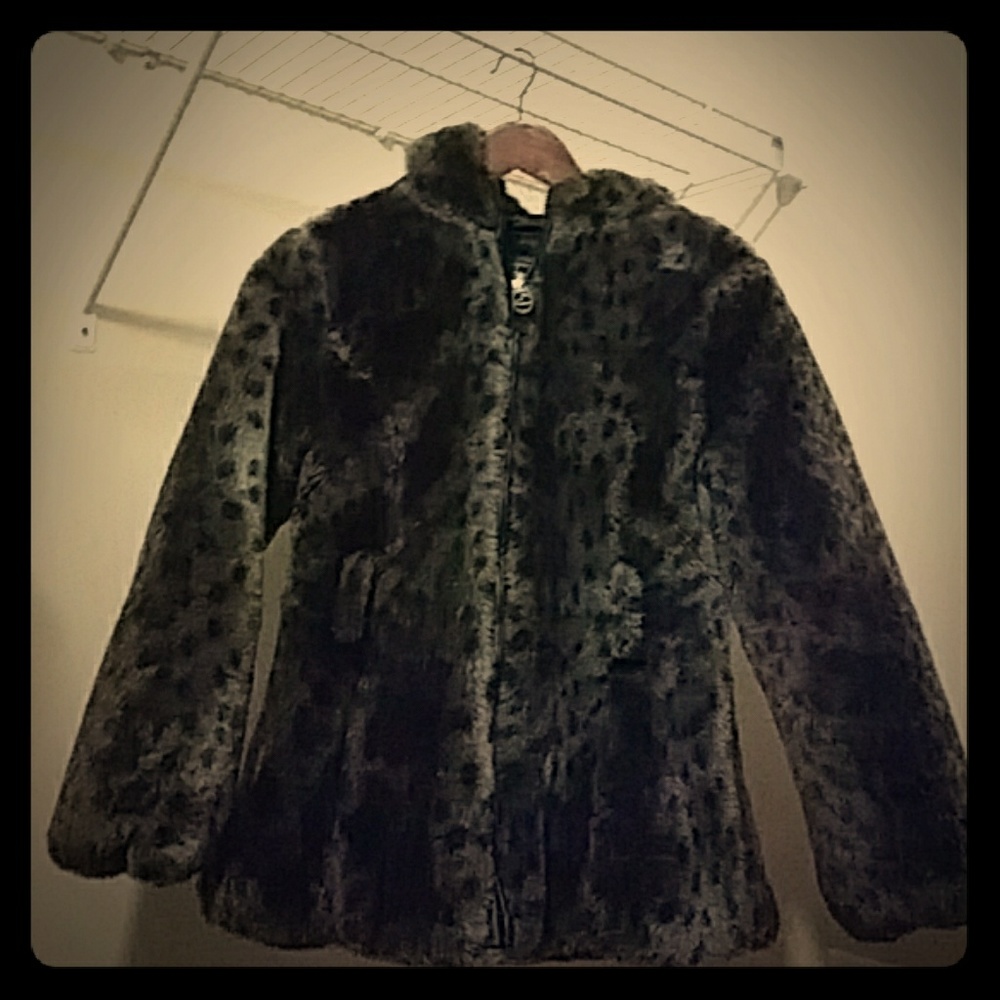 Girl's winter coat